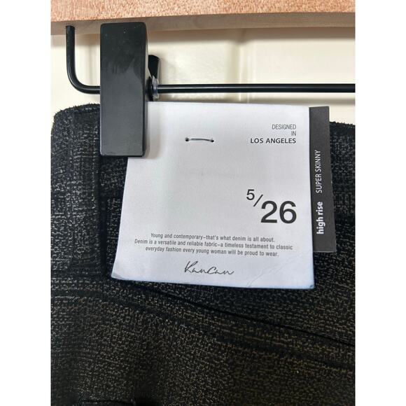 Kancan Carly Ultra High Rise Faux Leather Super Skinny Black Pants Size 5/26 - Picture 7 of 9